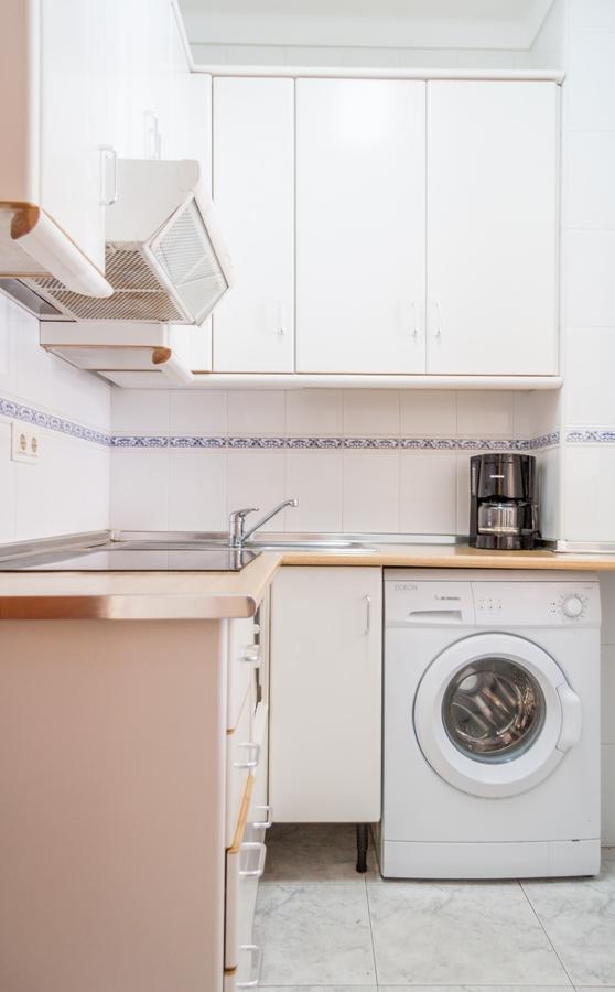 Apartamentos Nerja Medina Canovas エクステリア 写真